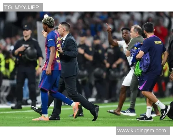 重温经典对决2018巴萨罗那与皇马激战回顾精彩瞬间